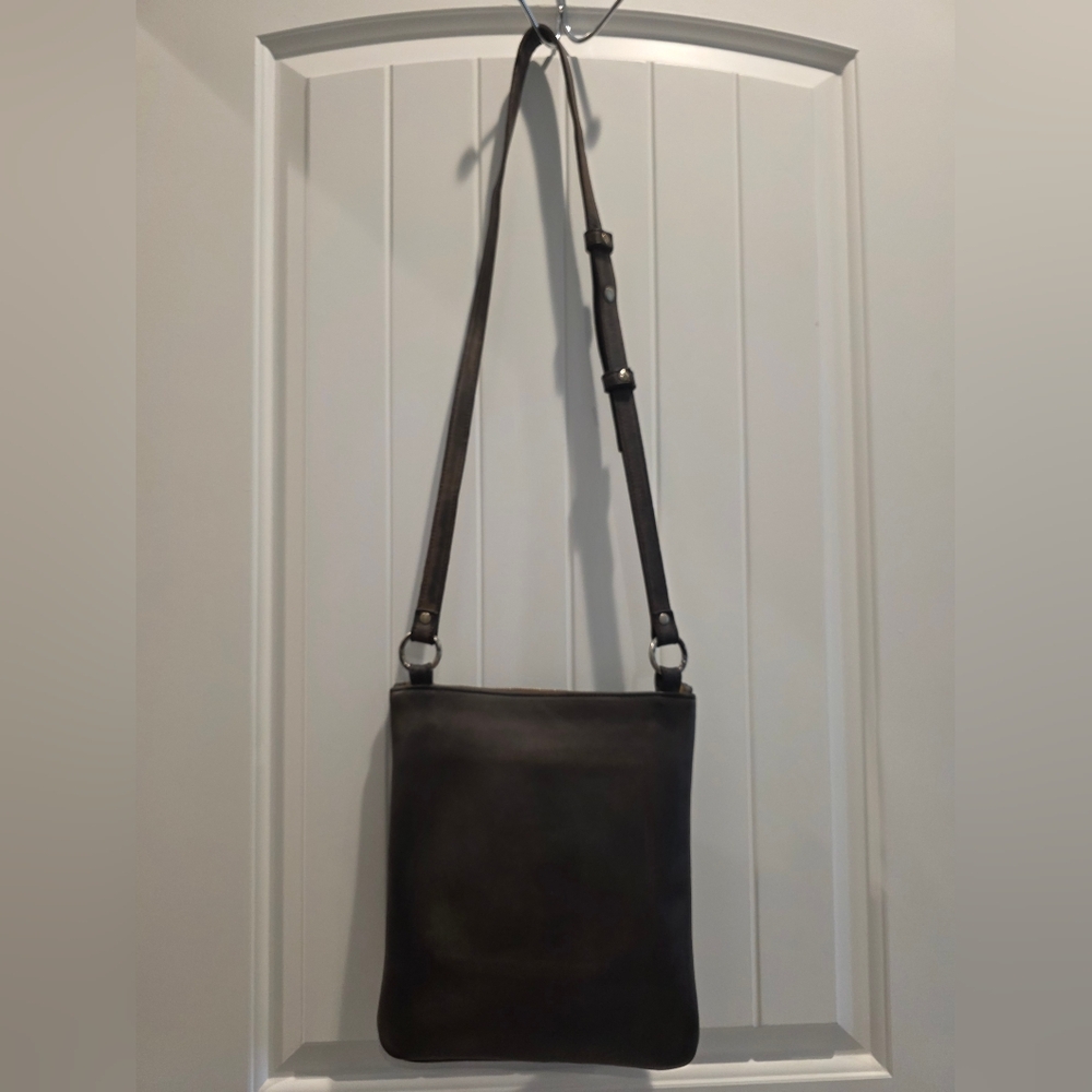 Coach Vintage Chelsea Brown Leather Slim Crossbody Bag - Upcrafted, Made In USA! - Picture 5 of 9